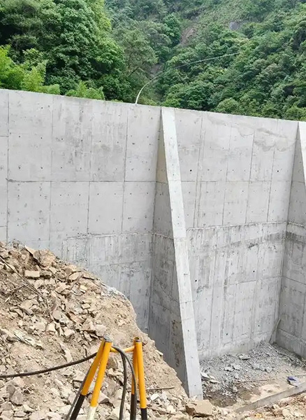 淮北重力式挡土墙
